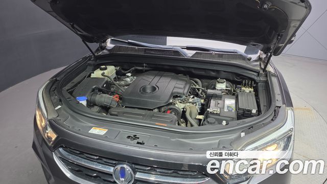 SsangYong Rexton Sports Diesel 2.2 4WD Prestige - фото 4