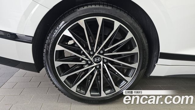 Hyundai Grandeur GN7 2,5 Gasoline 2WD Calligraphy - фото 4