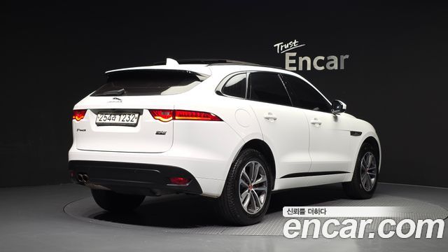 Jaguar F-PACE 20d R-Sport - фото 1