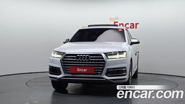 Audi Q7 45 TFSI Quattro - фото 2