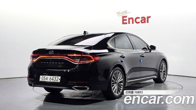 Hyundai Grandeur IG 3.0 Premium - фото 1