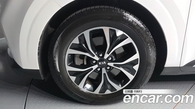 Kia Carnival 4-го поколения 9-Seater Noblesse - фото 4