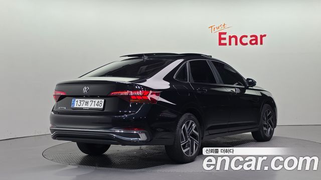 Volkswagen Jetta 7-го поколения 1.5 TSI Prestige - фото 1