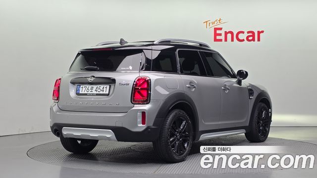 Mini Countryman Classic Plus Launch Pack 2nd Gen - фото 1