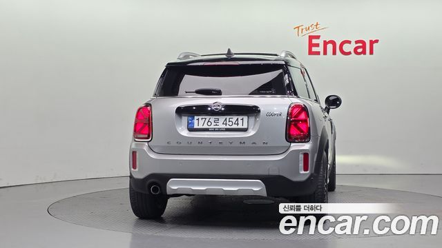 Mini Countryman Classic Plus Launch Pack 2nd Gen - фото 3