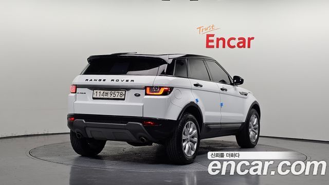 Land Rover Range Rover Evoque 2.0 TD4 SE - фото 1