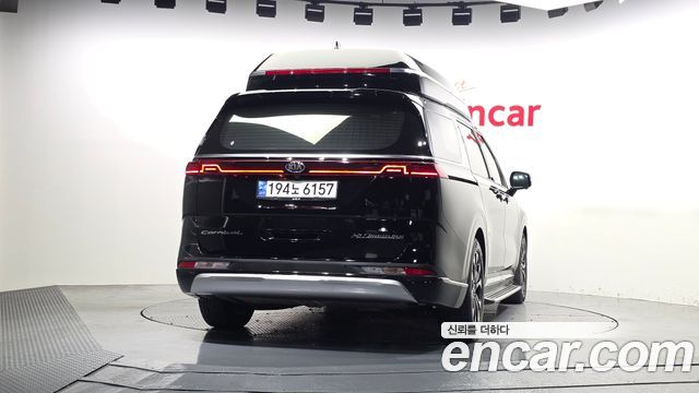 Kia Carnival 4-го поколения Gasoline 7-Seater Hi-Limousine Signature - фото 3