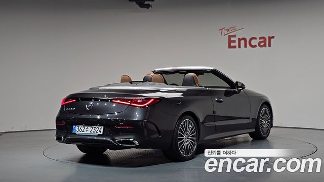 Mercedes-Benz CLE-Class C236 CLE200 Cabriolet - фото 0