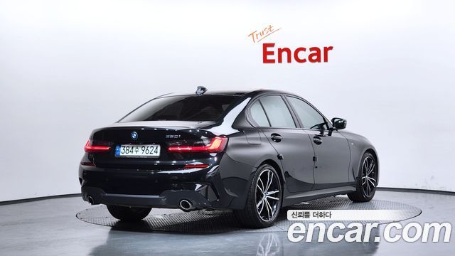 BMW 3-Series G20 320i M Sport - фото 1