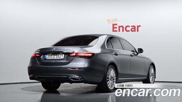 Mercedes-Benz E-Class W213 E250 Exclusive - фото 1