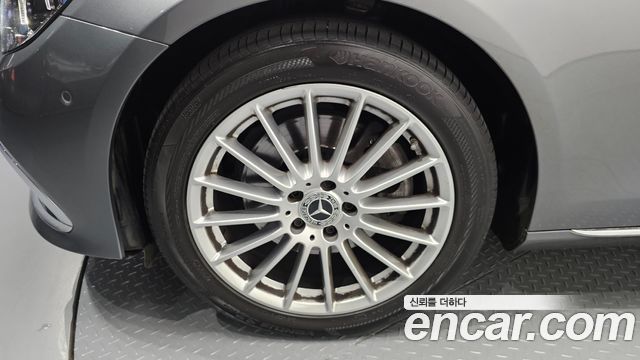 Mercedes-Benz E-Class W213 E250 Exclusive - фото 4