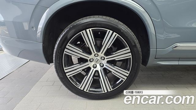 Volvo XC90 2-го поколения B6 Inscription - фото 4