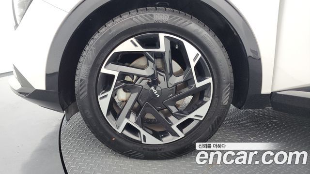Kia Sportage 5-го поколения Gasoline 1.6 Turbo 2WD Signature - фото 4