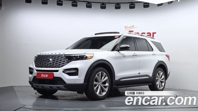 Ford Explorer 6-го поколения 3.0 Platinum 4WD - фото 0