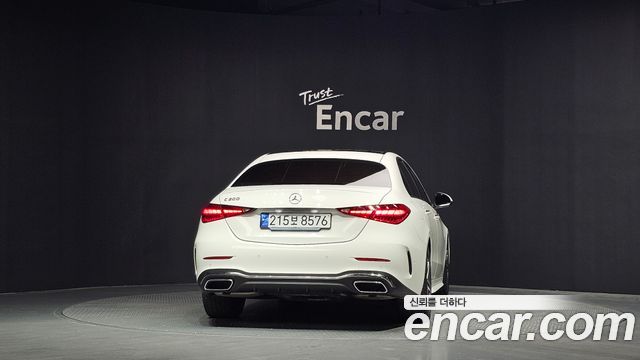 Mercedes-Benz C-Class W206 C200 AMG Line - фото 3