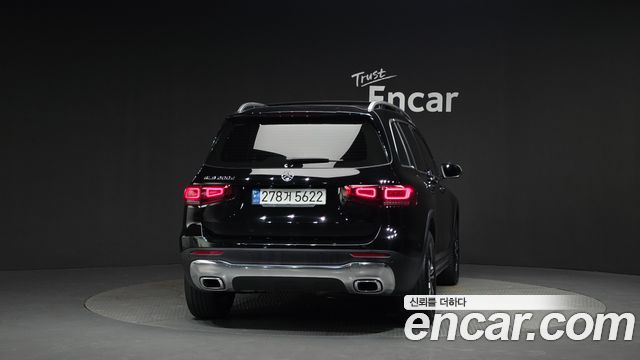 Mercedes-Benz GLB-Class X247 GLB200 d - фото 3