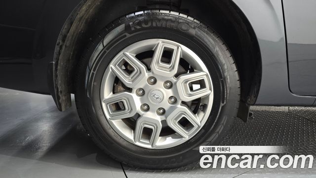 Hyundai Staria Cargo 3-Seater Modern - фото 4
