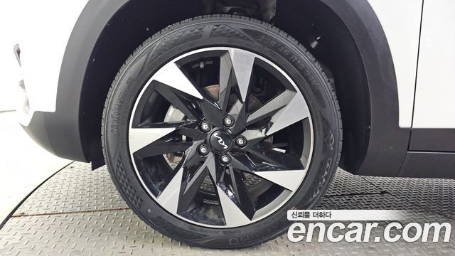 Kia Seltos Gasoline 1.6 Turbo 2WD Signature - фото 4