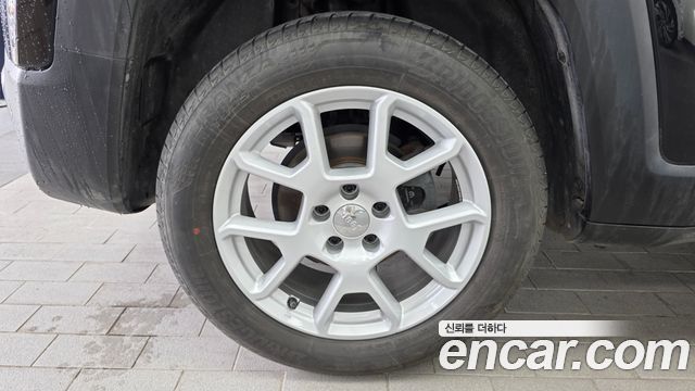 Jeep Renegade 1.6 Diesel Limited - фото 4