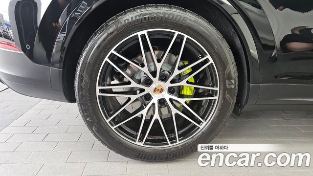 Porsche Cayenne PO536 3.0 E-Hybrid Coupe - фото 4