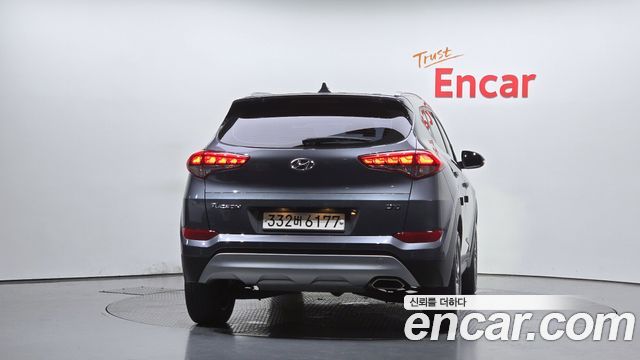 Hyundai Tucson Совершенно новый Diesel 1.7 2WD Modern - фото 3
