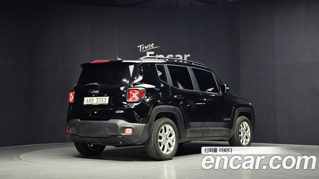 Jeep Renegade 2.4 Longitude High - фото 1