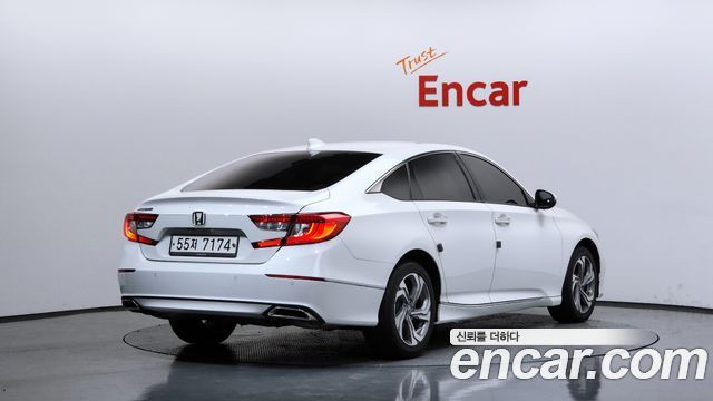 Honda Accord 10-го поколения 1.5 Turbo - фото 1