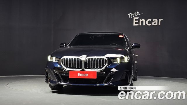 BMW 5-Series G60 520i M Sport - фото 2