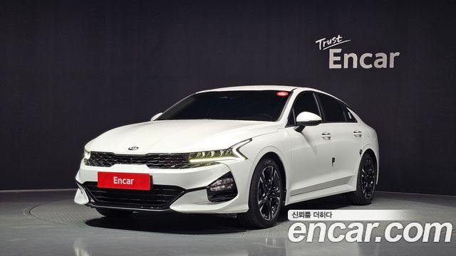 Kia K5 3-го поколения 2.0 LPI(Renter car) Trandy - фото 0