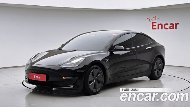 Tesla Model 3 Long Range AWD - фото 0