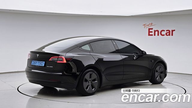 Tesla Model 3 Long Range AWD - фото 1