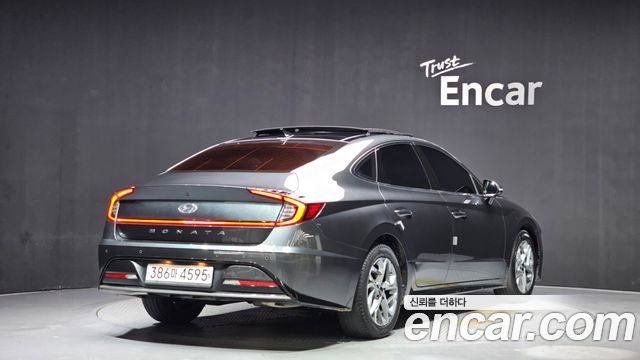 Hyundai Sonata DN8 2.0 Premium Family - фото 1