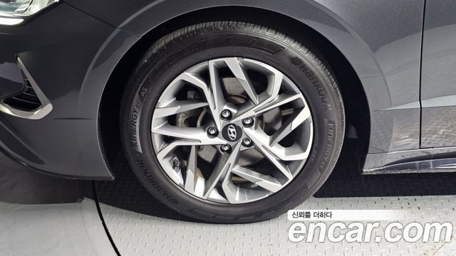 Hyundai Sonata DN8 2.0 Premium Family - фото 4