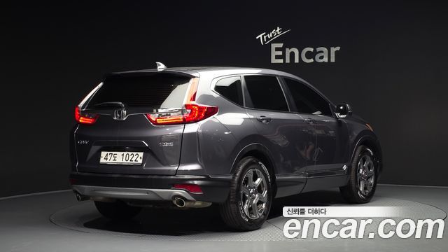 Honda CR-V 5-го поколения 1.5 EX-L 2WD - фото 1
