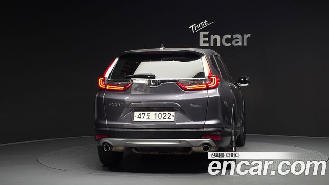 Honda CR-V 5-го поколения 1.5 EX-L 2WD - фото 3