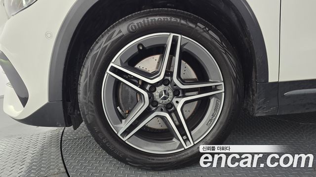 Mercedes-Benz GLA-Class H247 GLA250 4MATIC - фото 3