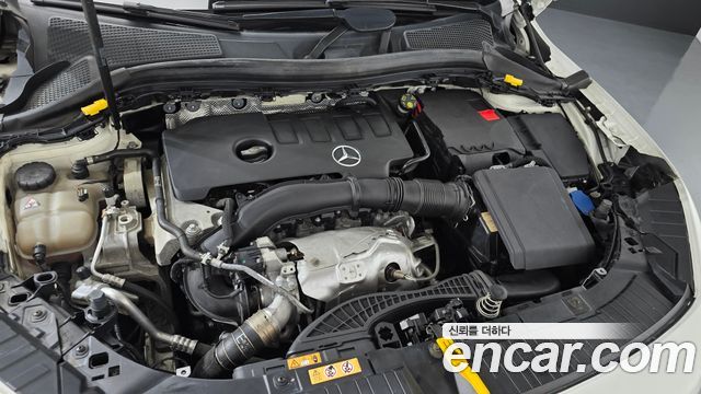 Mercedes-Benz GLA-Class H247 GLA250 4MATIC - фото 4