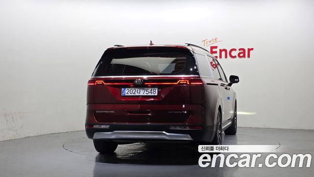 Kia Carnival 4-го поколения Gasoline 7-Seater Signature - фото 3