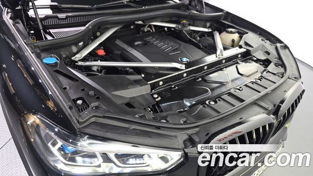 BMW X5 G05 xDrive 40i xLine - фото 4