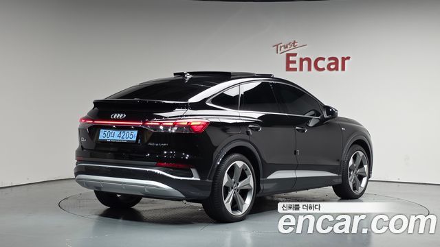 Audi Q4 e-tron F4 45 Premium Sportback - фото 0