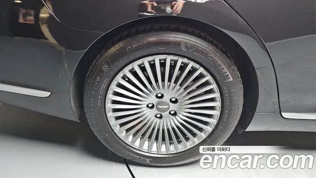 Genesis G90 3.3 T AWD Luxury - фото 4