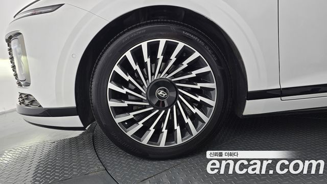 Hyundai Grandeur GN7, гибрид Calligraphy - фото 3