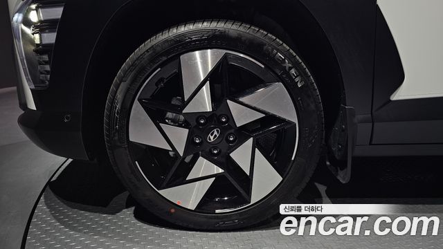 Hyundai Kona SX2 Gasoline 1.6 Turbo 2WD Inspiration - фото 4