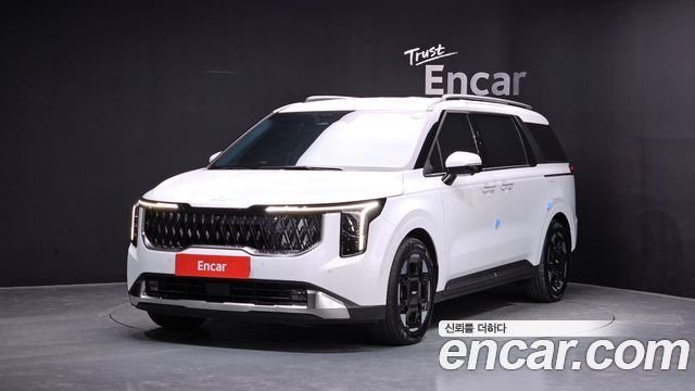 Kia Carnival Новый 4-го поколения Gasoline 9-Seater Signature - фото 0