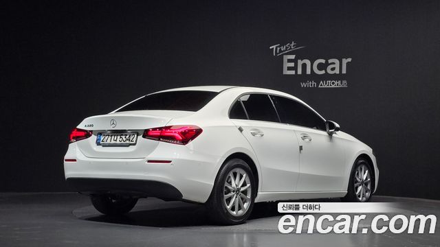 Mercedes-Benz A-Class W177 A220 Sedan - фото 1
