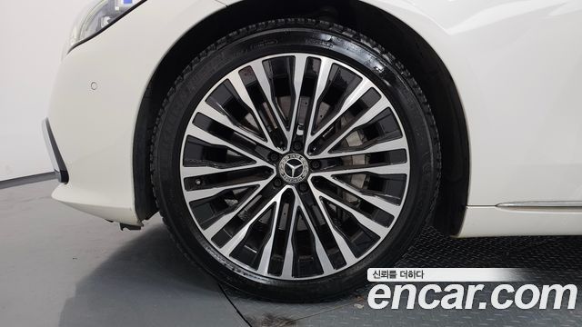 Mercedes-Benz S-Class W223 S450L 4MATIC - фото 4