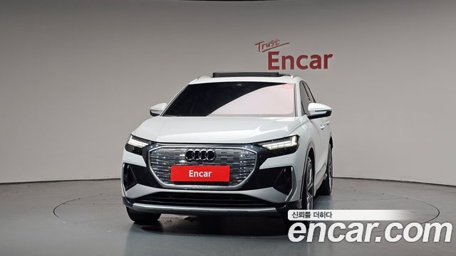 Audi Q4 e-tron F4 45 Premium - фото 2