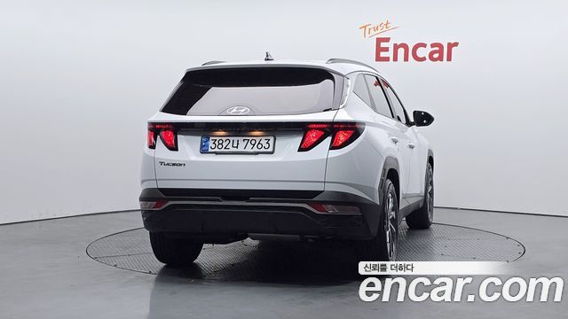 Hyundai Tucson NX4 Diesel 2.0 2WD Premium - фото 2