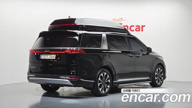 Kia Carnival 4-го поколения Gasoline 9-Seater Hi-Limousine Signature - фото 1