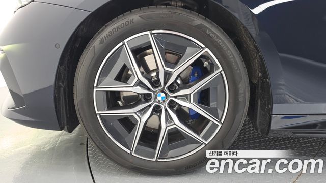 BMW 5-Series G60 520i M Sport - фото 4